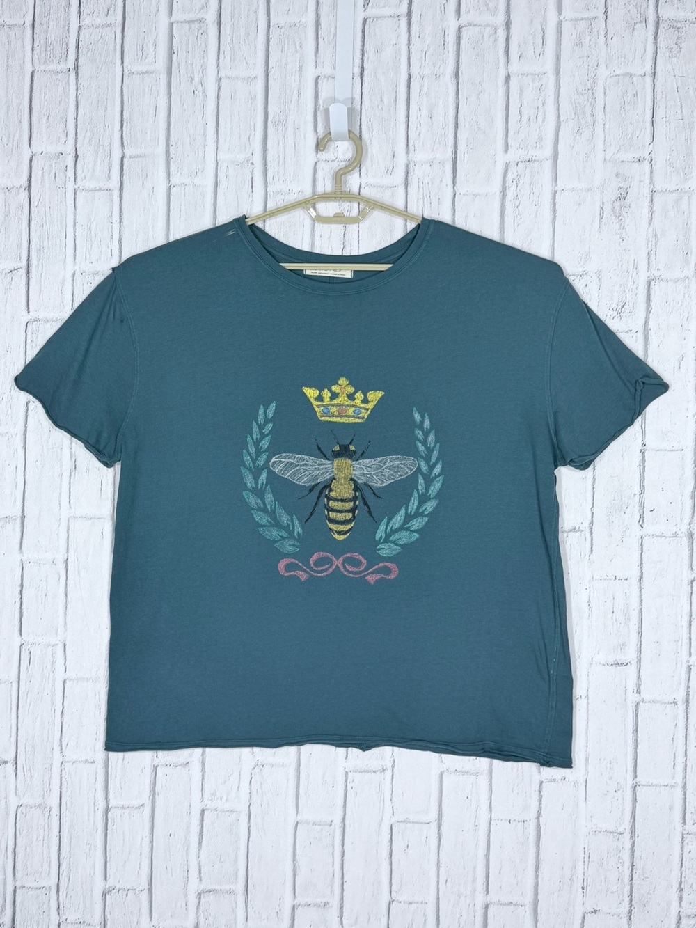 🐝 We The Free 100% COTTON Custom Hand Painted Bee Crown Upcycled Tee Blue Medium